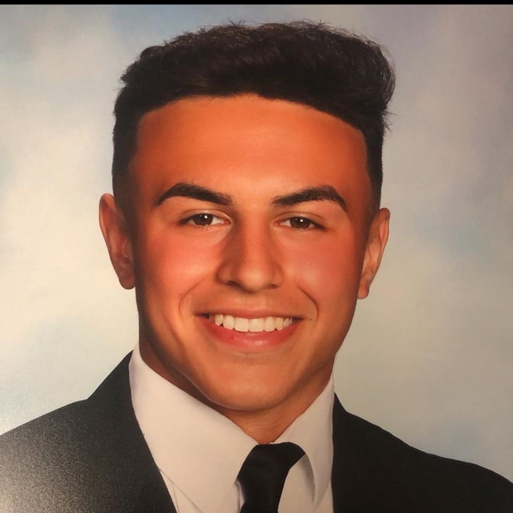 Meet your Posher, Elias